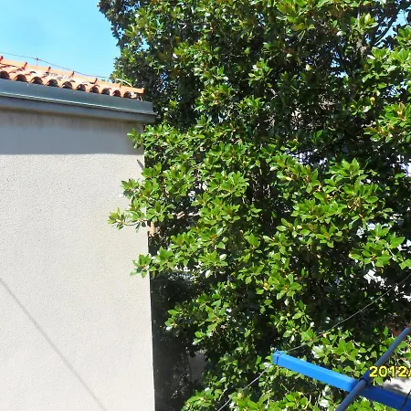 Val Διαμέρισμα